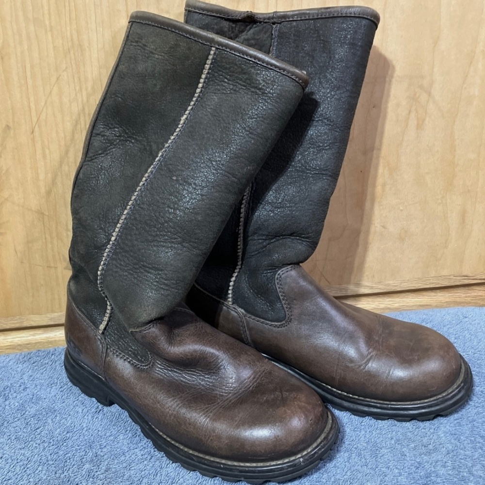 UGG Australia Brooks Tall Shearling Winter Boots Size 7